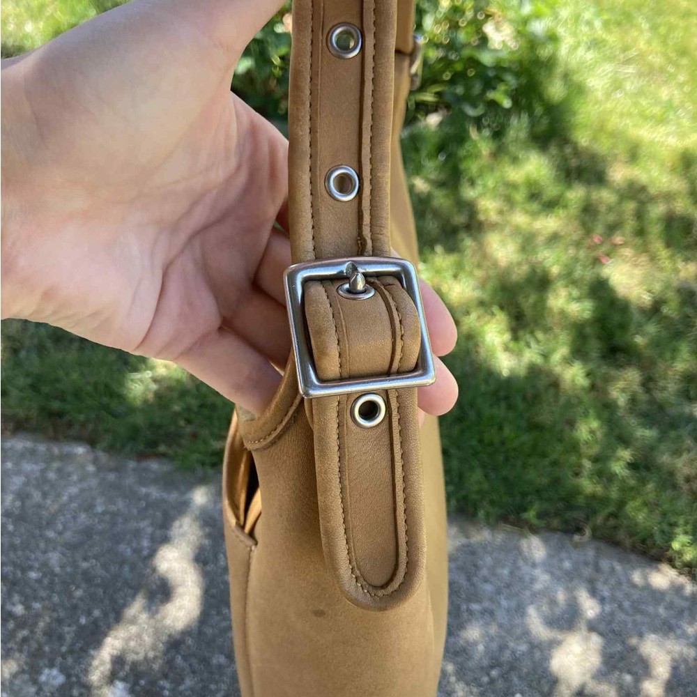 COACH vintage leather 9816 legacy bag - Picture 6 of 14